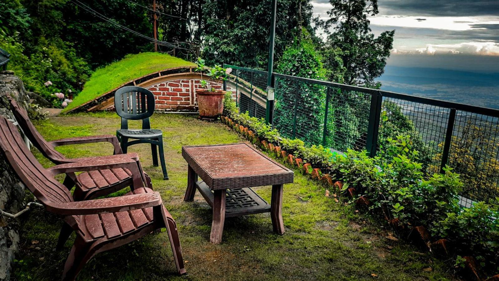 La Villa Bethany Mussoorie Bagian luar foto